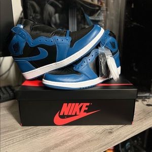 JORDAN 1 HIGH DARK MARINE